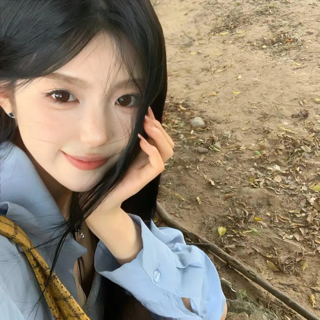石花村海报