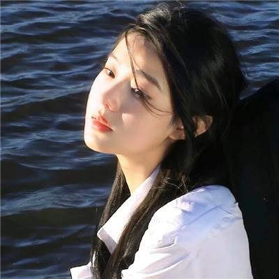街谈巷议海报